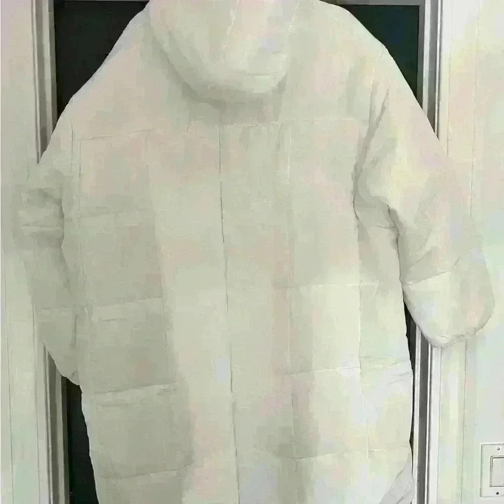 Women’s Classic Nike Puffer It’s a puffer if it’s bigger than norm doesn’t mat. - Picture 6 of 12